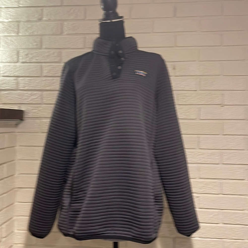 Women’s L tall LL Bean lightweight quilted pullover with pockets